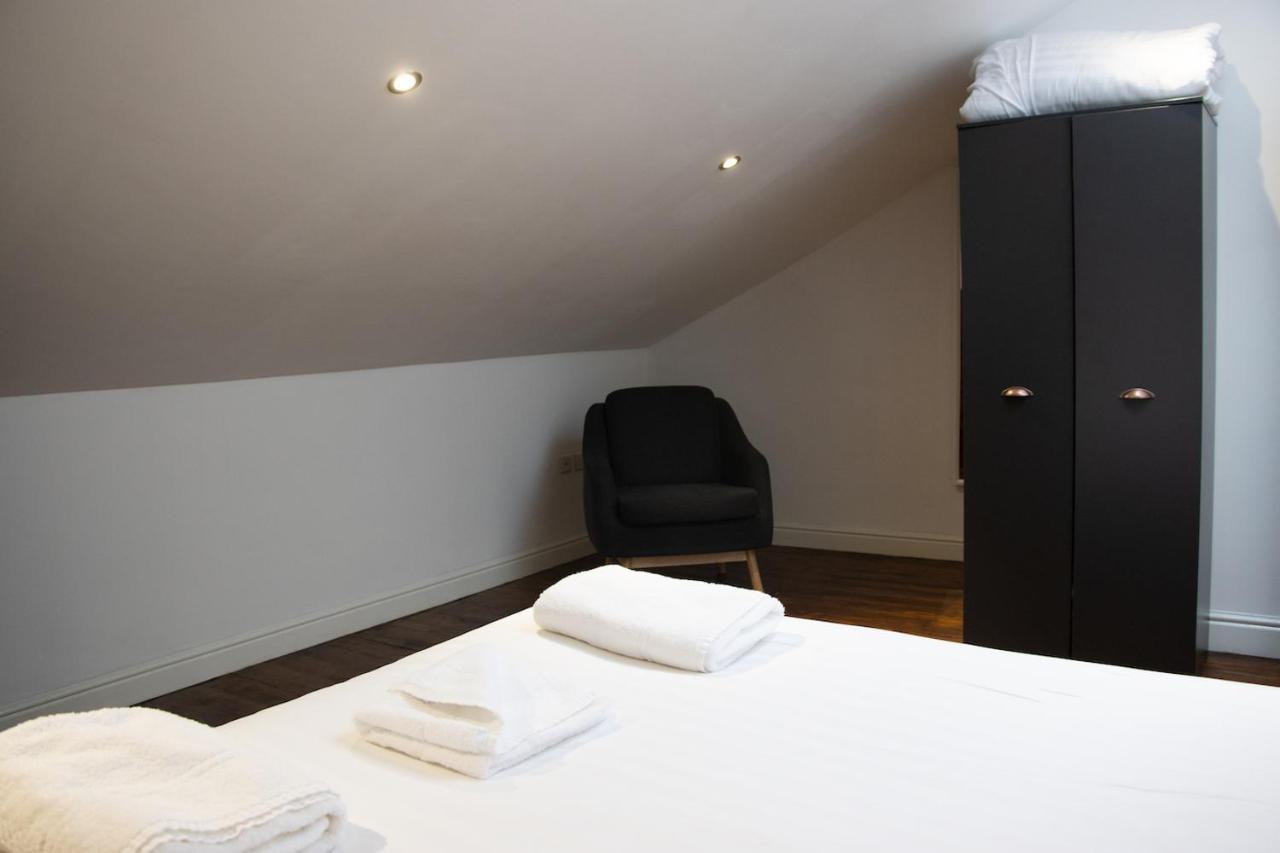 27 Stanley Street Aparthotel By Ustay ลิเวอร์พูล ภายนอก รูปภาพ