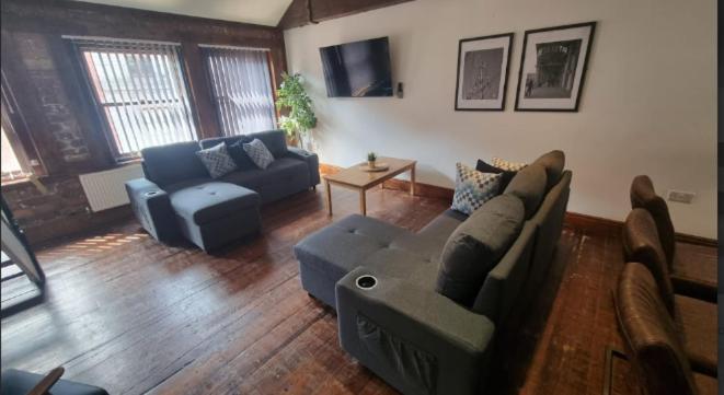 27 Stanley Street Aparthotel By Ustay ลิเวอร์พูล ภายนอก รูปภาพ